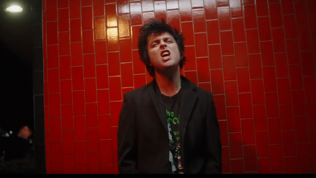 Green Day canta contra los famosos de las redes sociales
